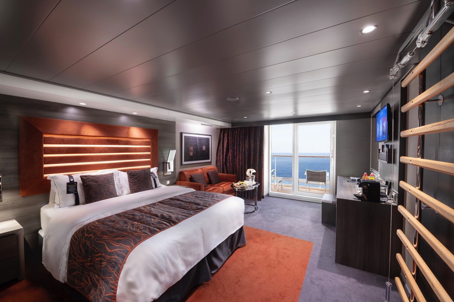MSC Cruises MSC Meraviglia MSC Yacht Club Deluxe Suite - Credits - MSC Rights - Ivan Sarfatti 2.jpg